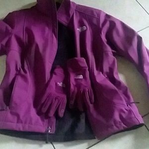 Northface fleece and northface gloves
